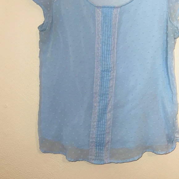 LC Lauren Conrad Baby Blue Contrast Swiss Dot Pleated Blouse Small Women’s - Picture 4 of 11